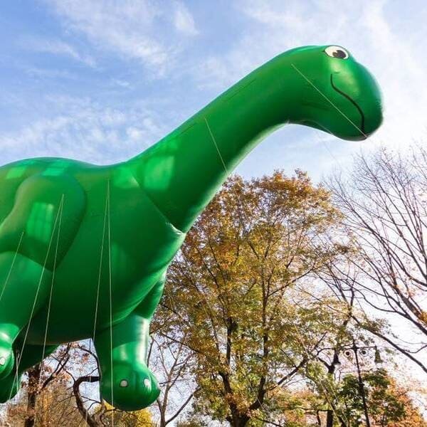 Desfile de globos gigantes en Xochimilco por el Día del Niño y la Niña en CDMX 2026