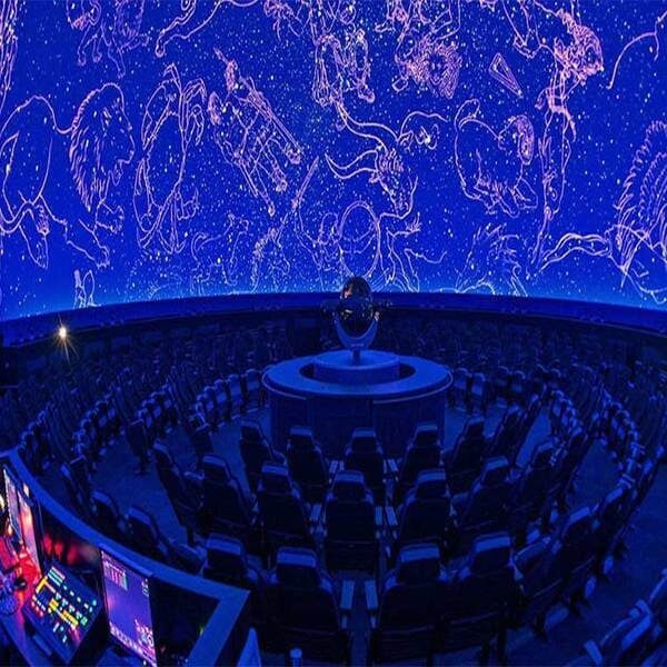planetario CDMX para niños proyeccion espacial domo digital Zacatenco